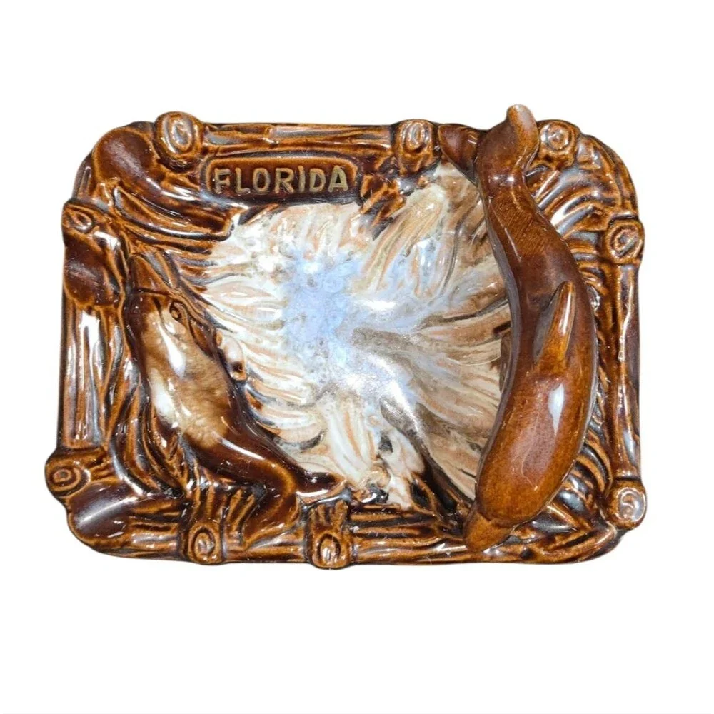 Vintage Brown Glazed Dolphin Topped Florida Souvenir Dripware Ashtray 7